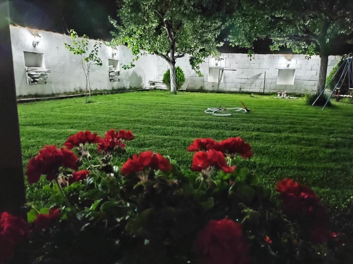 Guest House Prilep Prilepo Exterior foto